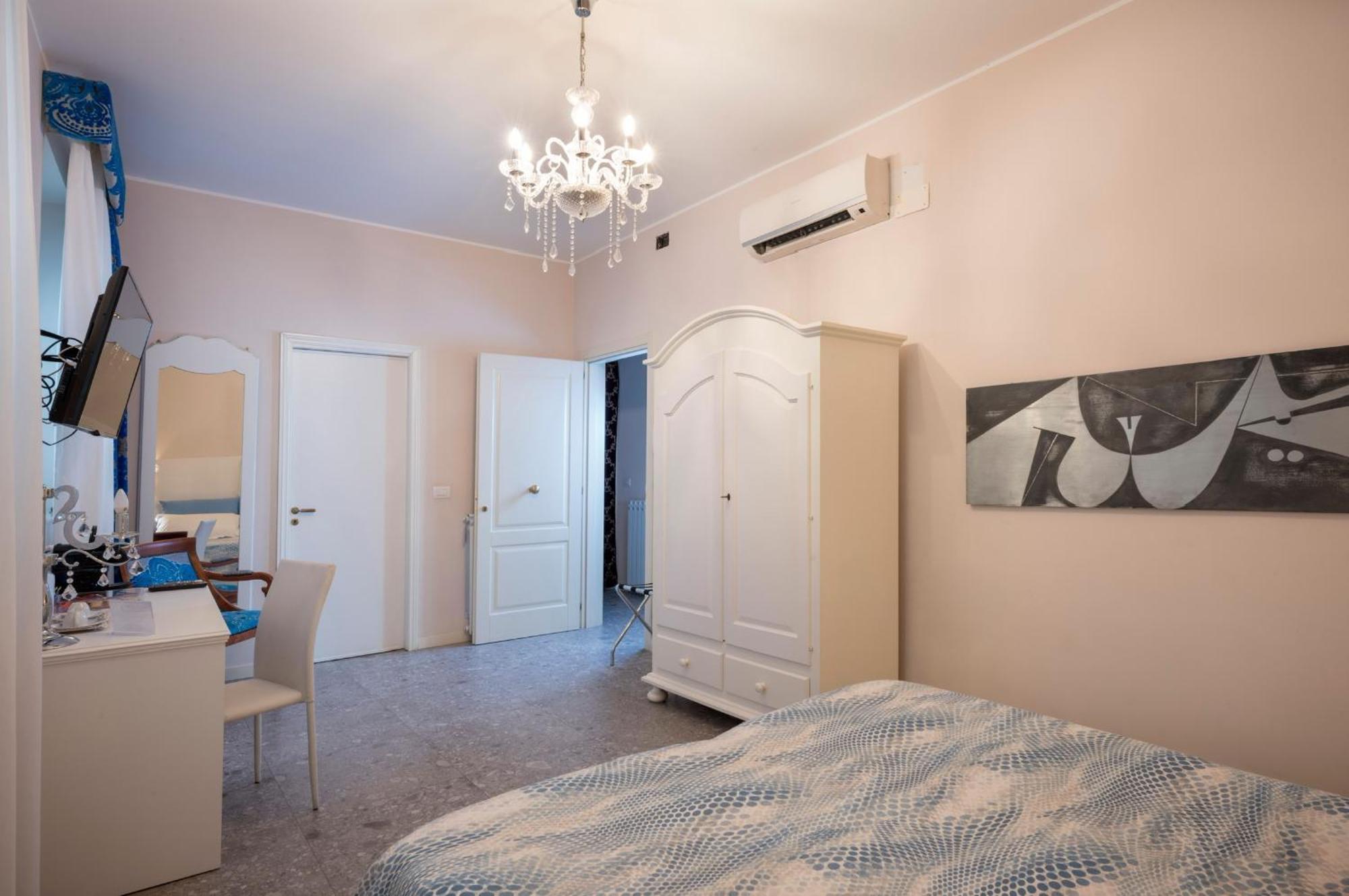 Porta Di Mezzo Luxury Suites & Rooms 타오르미나 외부 사진